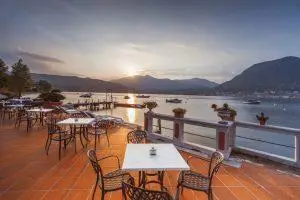 מסעדה אגם גארדה