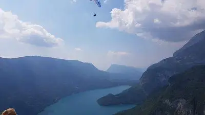רכבל אגם מולבנו (Lake Molveno) בדולומיטים