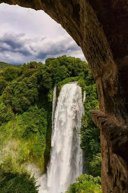 waterfalls in northern italy