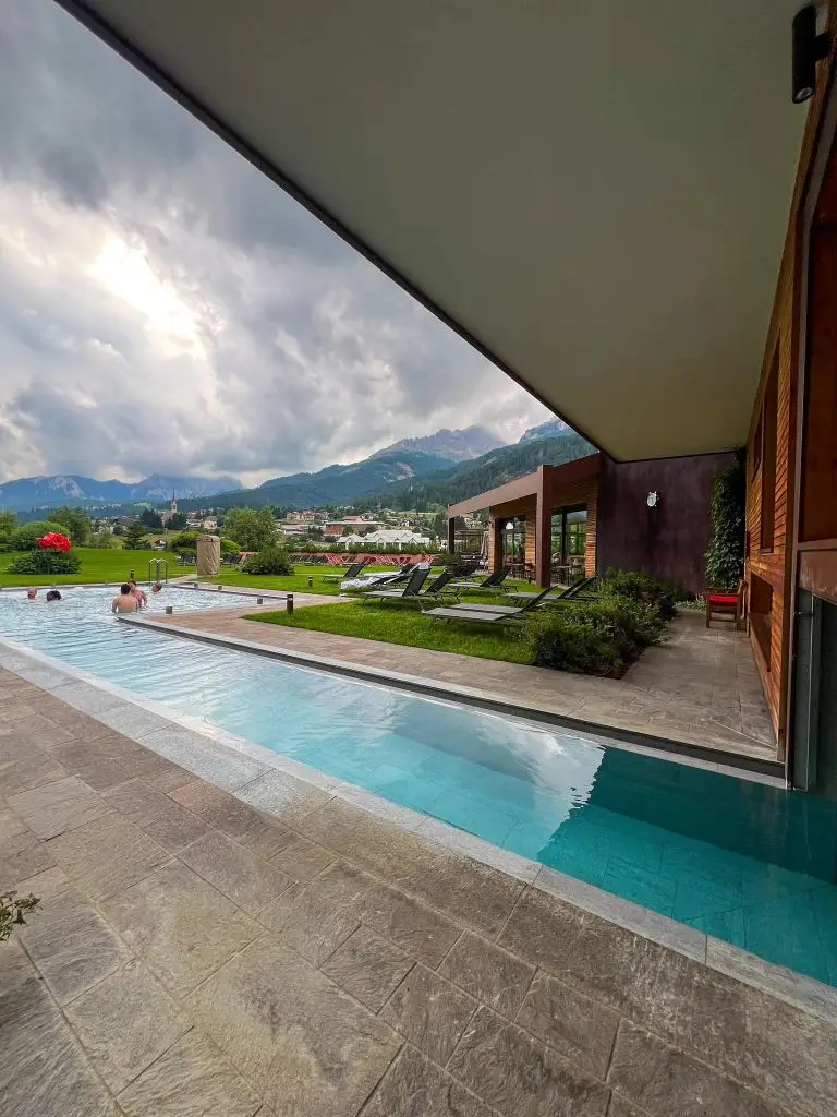 צפון איטליה מרחצאות דולומיטים